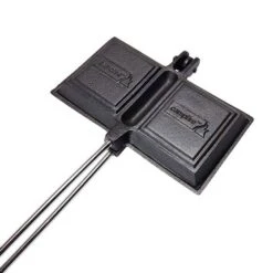Campfire Cast Iron Jaffle Iron - Double, Pre Seasoned -BCF Outdoor Gear BCF 213619 02 hi res