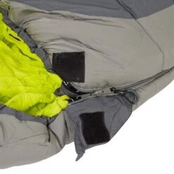 Wanderer PrimeFlame +3C Hooded Sleeping Bag -BCF Outdoor Gear BCF 526553 03 hi res