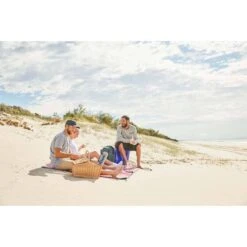 Wanderer Wicker Picnic Basket 4 Person -BCF Outdoor Gear BCF 578458 02 hi res