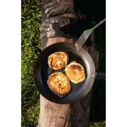 Campfire Non Stick Bushpan Frypan 5 Campfire Non Stick Bushpan Frypan -BCF Outdoor Gear BCF 586828 02 hi res
