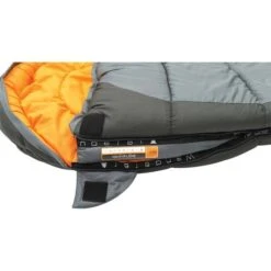Wanderer YouthFlame -1.3°C Hooded Sleeping Bag Orange -BCF Outdoor Gear BCF 628857 03 orange hi res